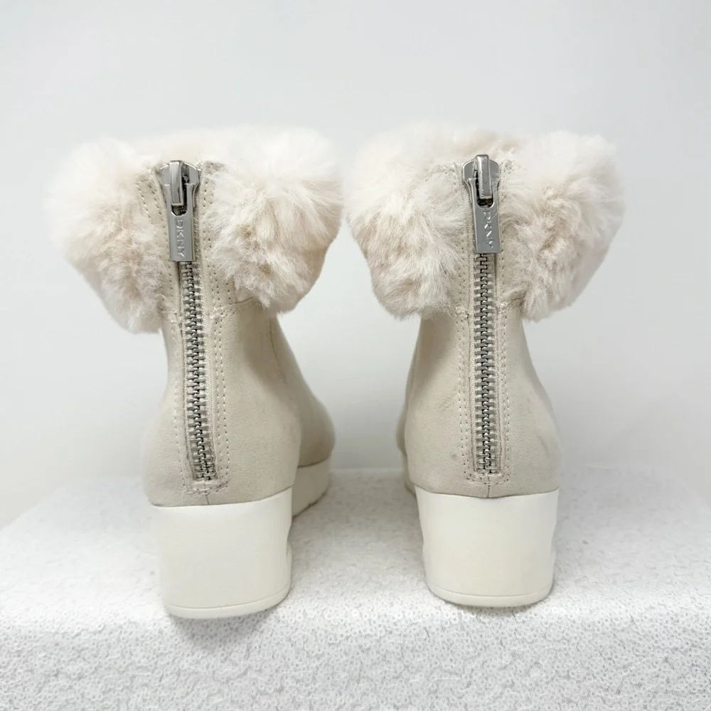DKNY Women’s Abri Booties size 7.5